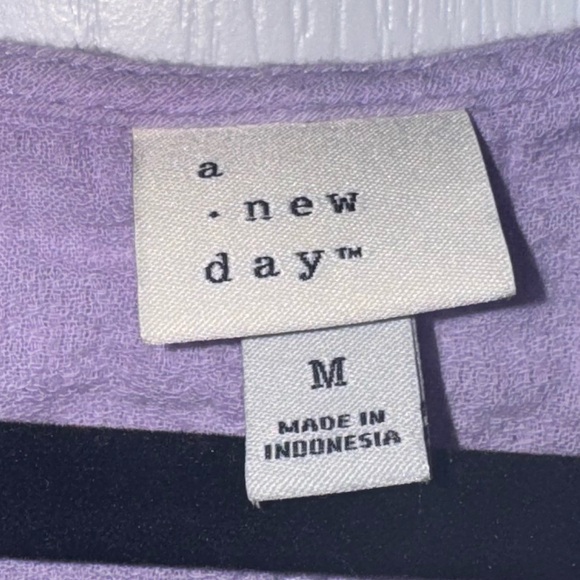 A New Day Women’s Puff Three Quarter Sleeve Blouse Shirt Purple M - Picture 2 of 3